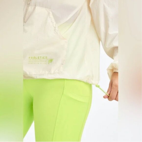 Fabletics Oversized Flyweight Windbreaker - size L - Picture 2 of 9
